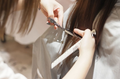 スタイリストデビュー